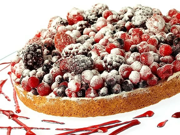 Bindi Mixed Berry Cake 8 Inch Whole
